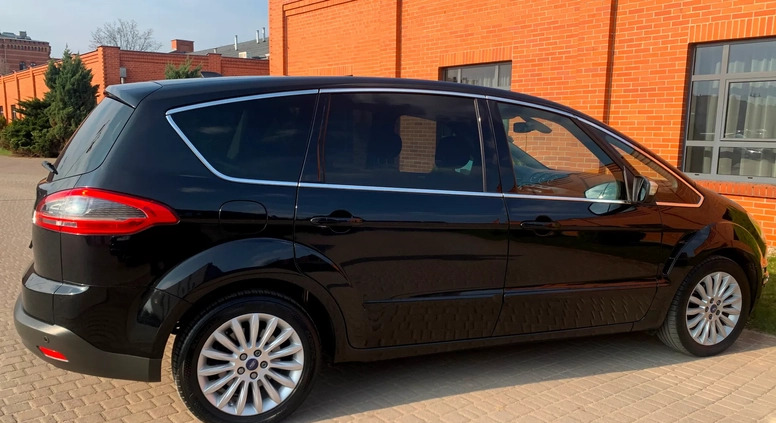 Ford S-Max cena 43500 przebieg: 190000, rok produkcji 2014 z Gniezno małe 742